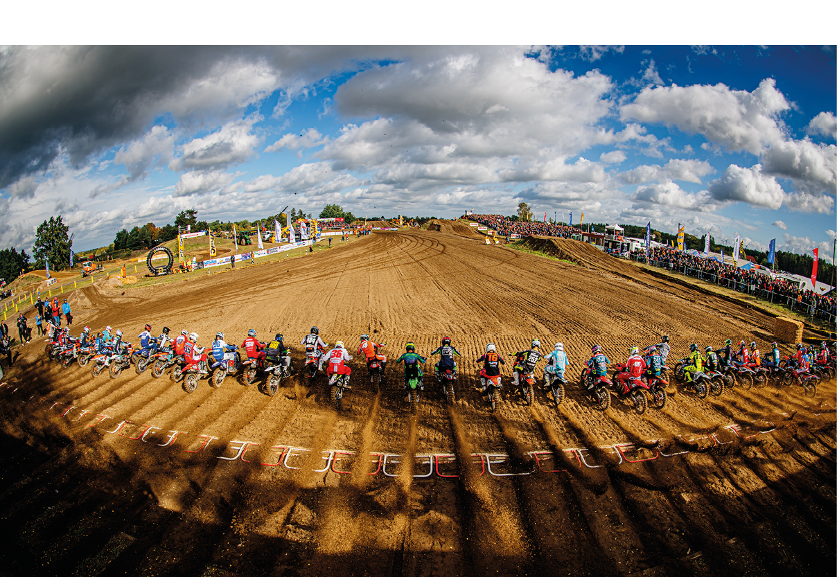 F rstlich Drehna , 021022 , ADAC MX Masters Im Bild: Start beim ADAC MX Youngster Cup  Foto: Steve Bauerschmidt